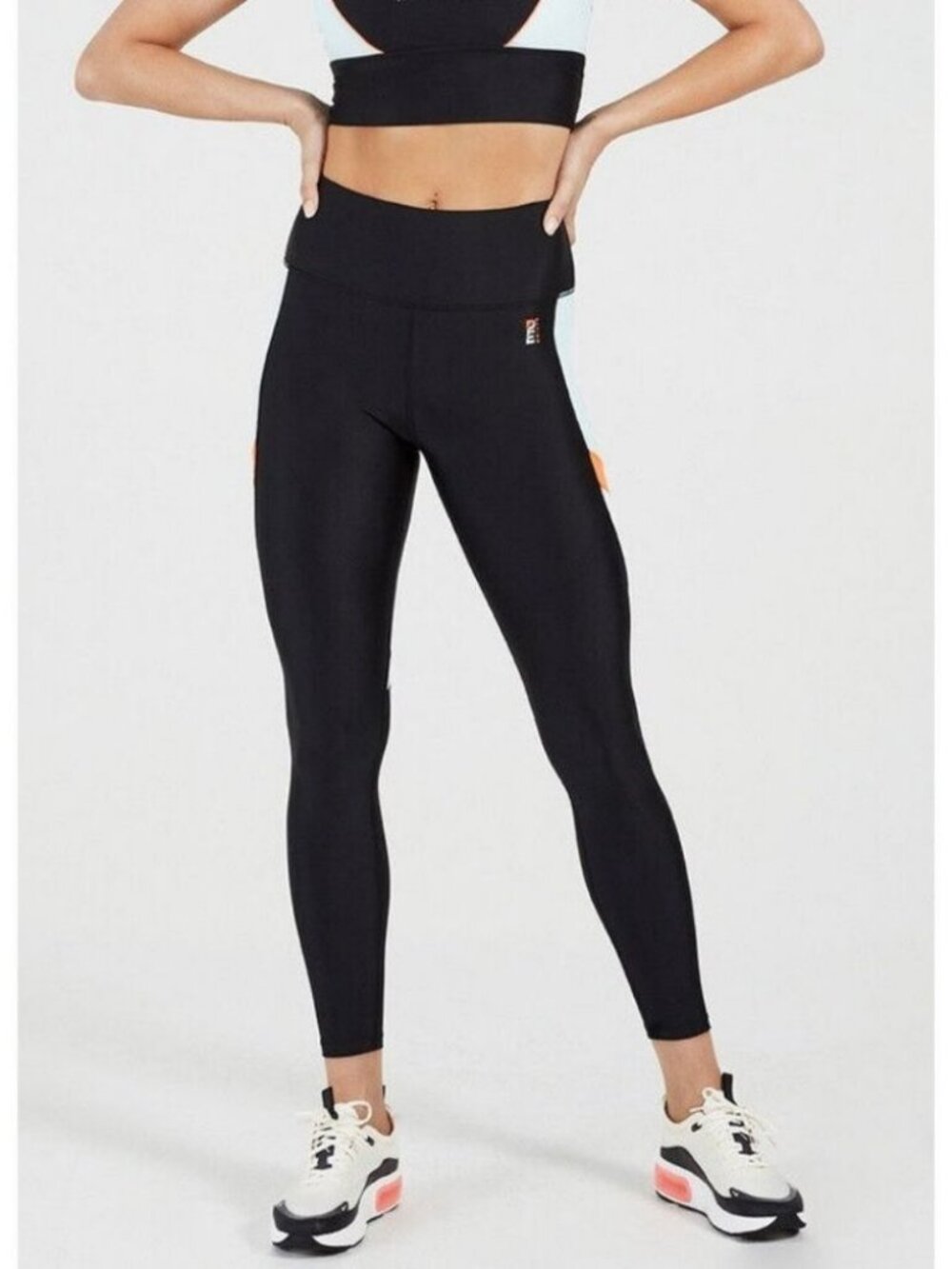PE Nation x Barry's Bootcamp Star Force Leggings Black / Size Small